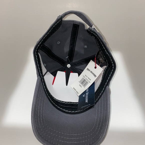 True Religion Men’s Hat - Picture 5 of 8